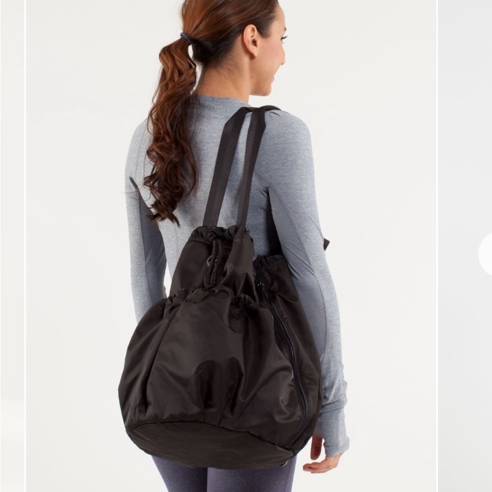 Lululemon bliss bag